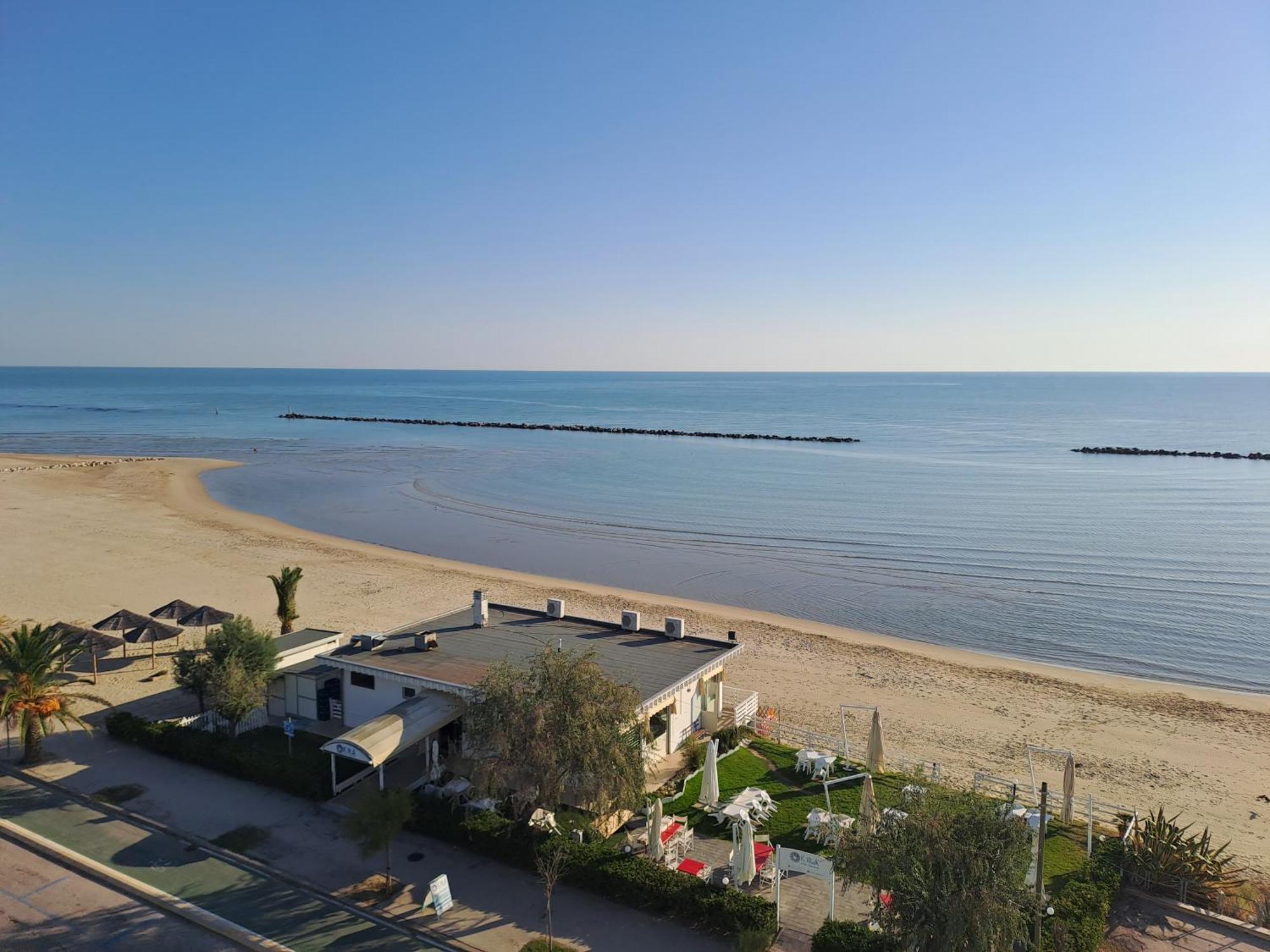 Attico Fronte Mare Apartment Martinsicuro Luaran gambar
